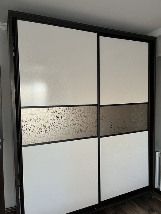 Продам спальный гарнитур