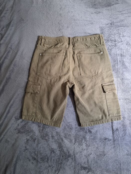 Къси панталони размер 30