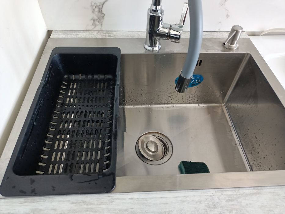 Продам кухонную гарнитуру в городе Астана.