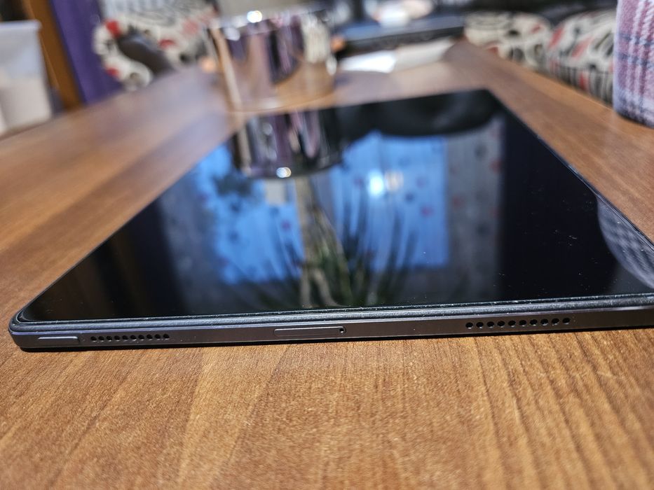 Lenovo Tab P12 inca in garantie