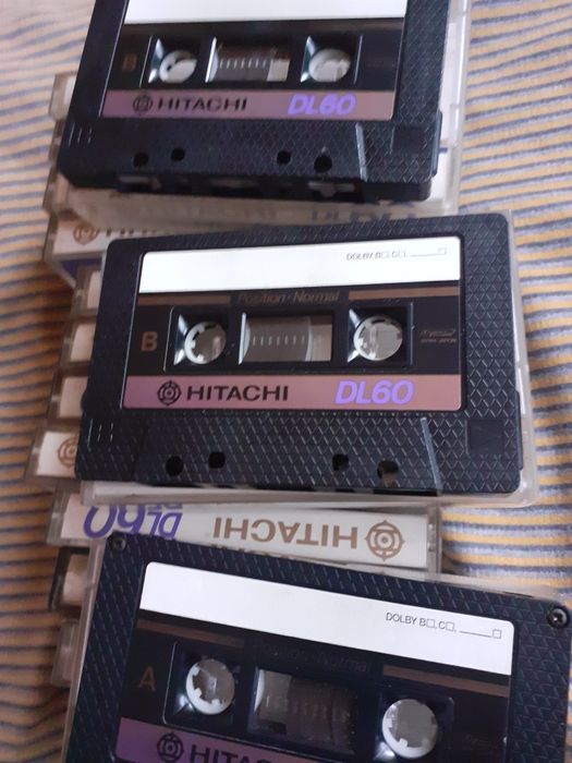 Продавам аудио касети