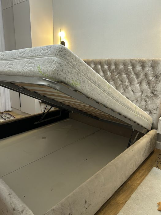 Продается двухместная кровать!