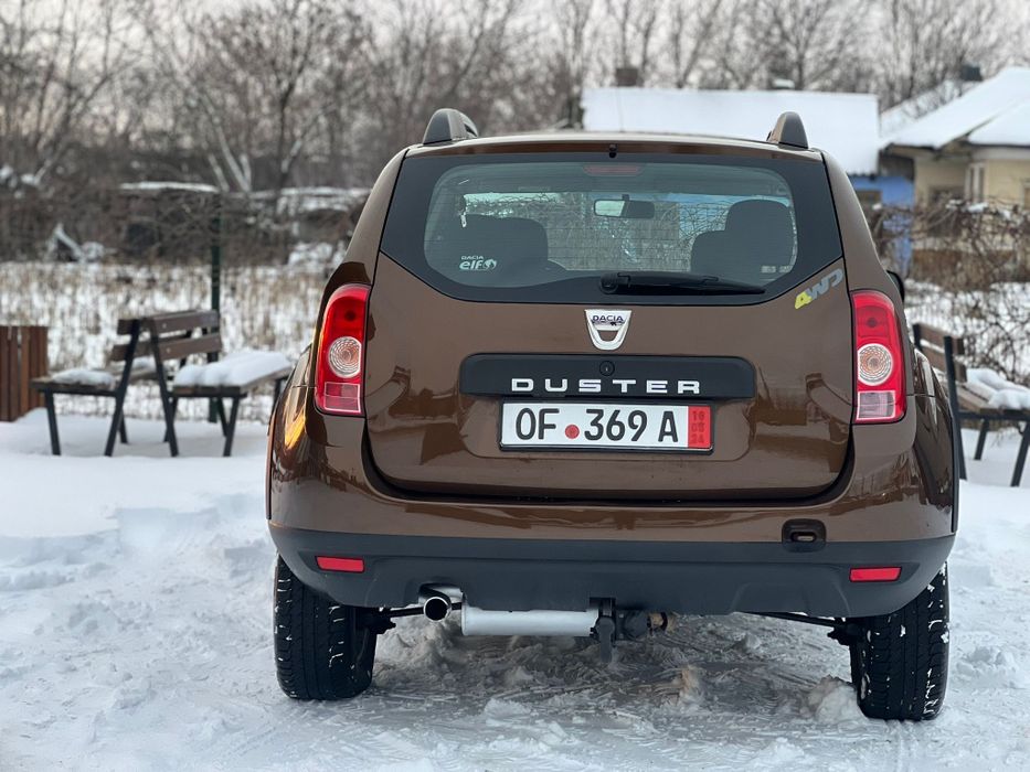 Dacia Duster  1.6 benzina 4×4 an 2012