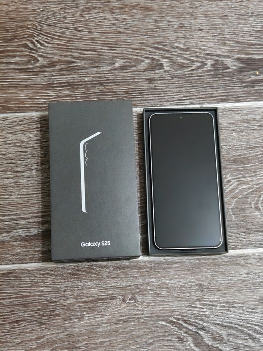 Samsung S25 128 gb Ram 12 5G EAC