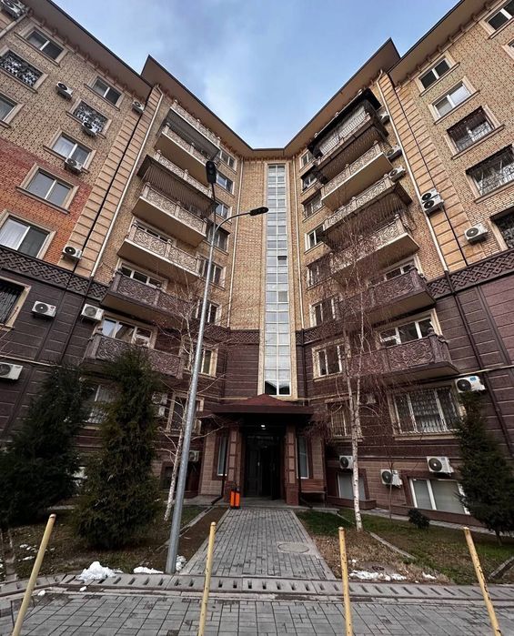 Продаётся 4/3/8 квартира, Габус, Ц2, Юнусабад