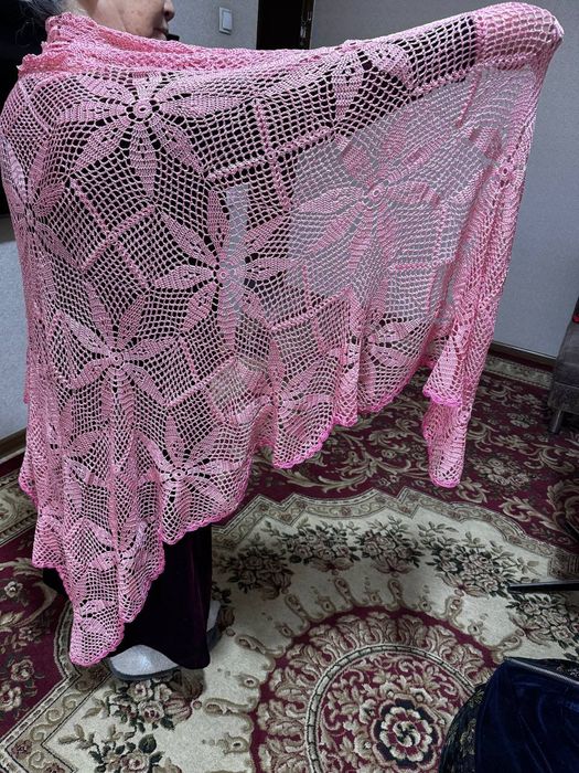 Продам ажурную шёлковую шаль