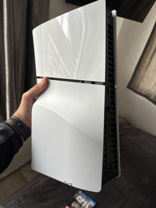 Ps5 Slim 1TB + подарък игри