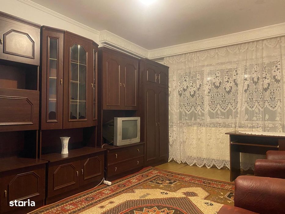 Apartament 3 camere de vanzare, zona-Exercitiu