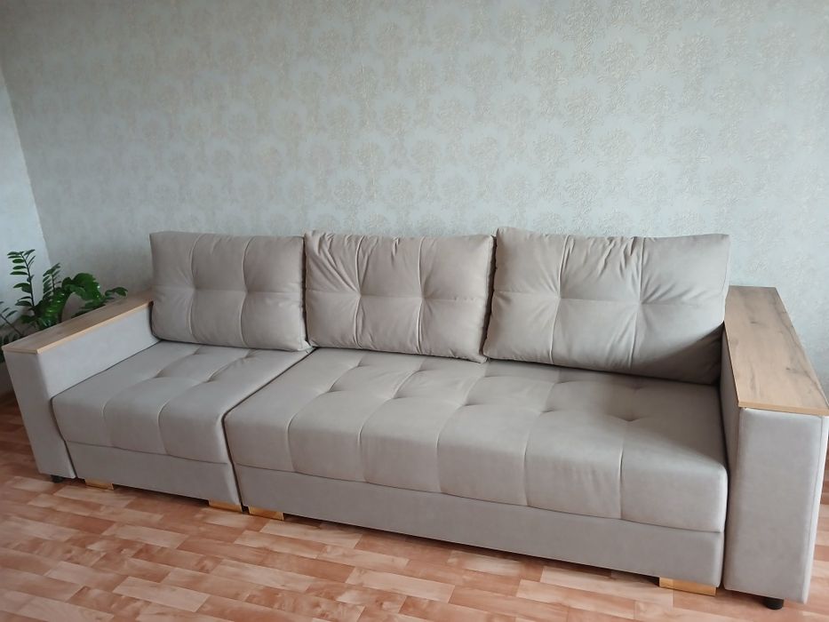 Продам диван в отличном состоянии