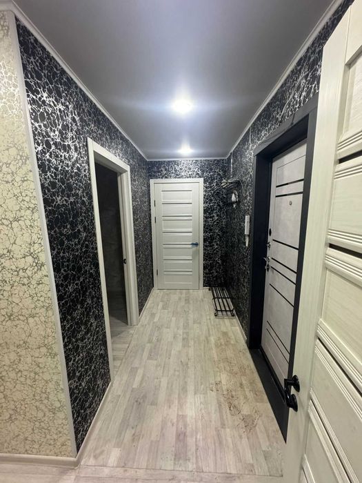 продам 2х комн кв Шешембекова