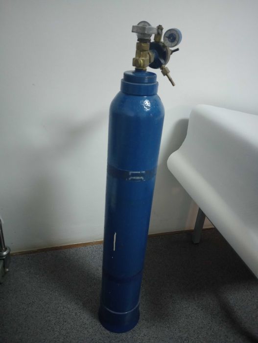 butelie oxigen medical cu reductor presiune,otel,10litri