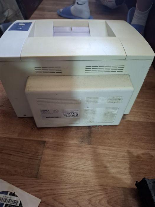 Принтер Xerox Phaser 3117 нерабочий / на запчасти + диск