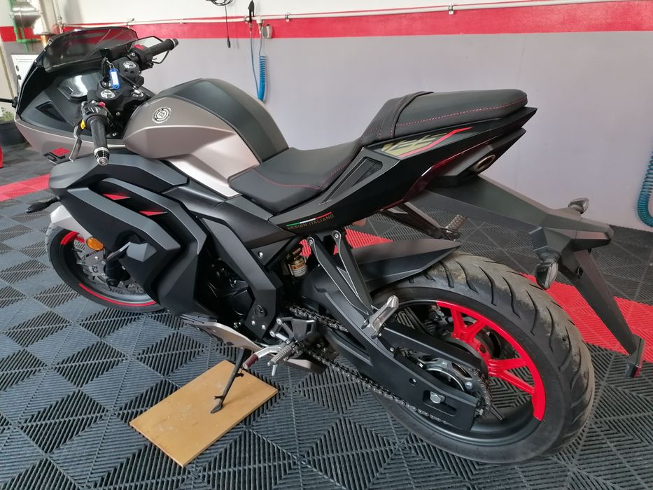 Motocicleta 125cc Motobi