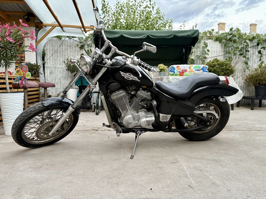 Honda Shadow VT 600 Custom ‘95