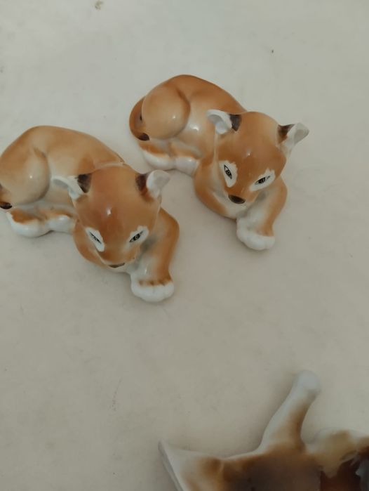 Фарфоровая статуэтка