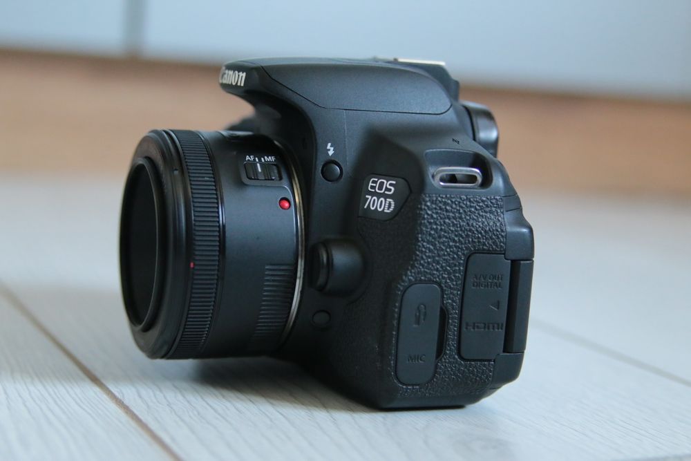 Canon 700D + Canon 50mm STM