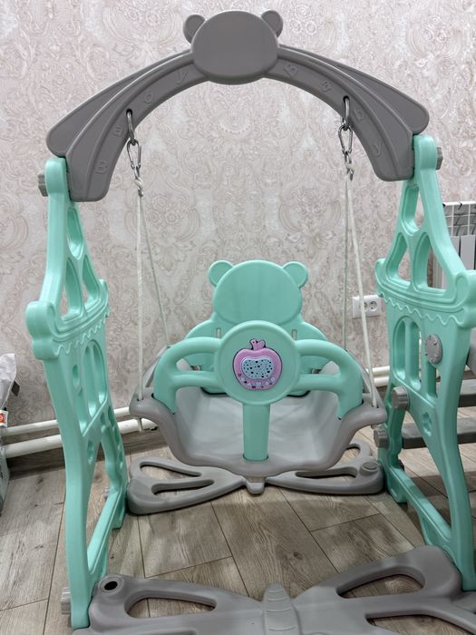 Детская горка с качелей