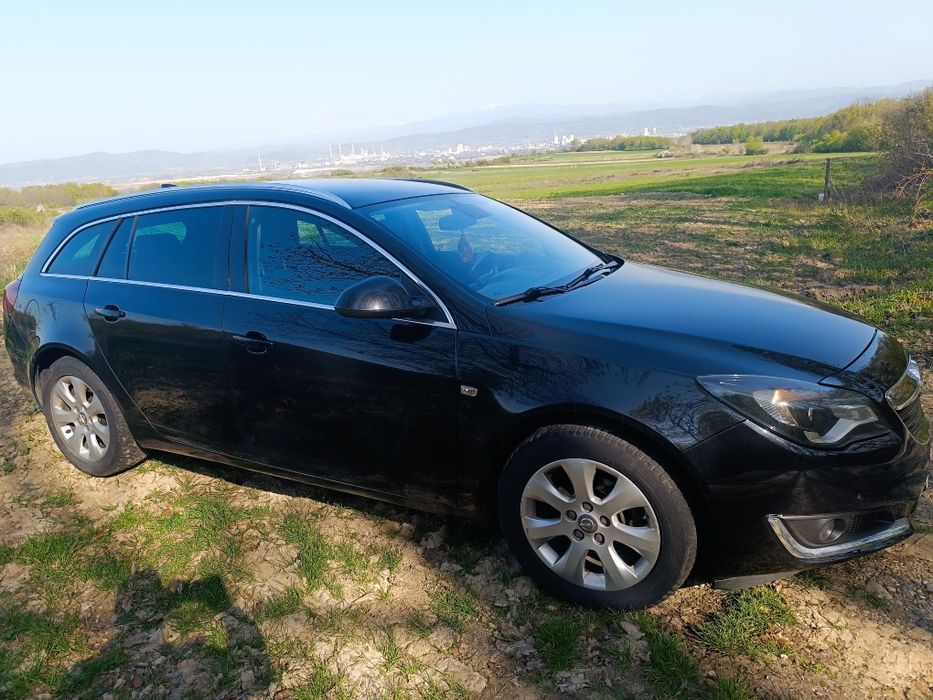 Vând Opel insignia