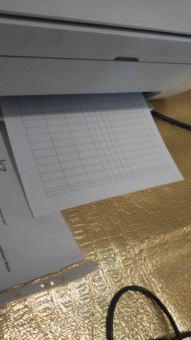 МФУ HP Desk Jet 2710