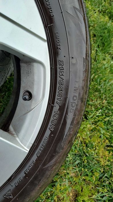 Зимни гуми bridgestone LM005, 215x65x17