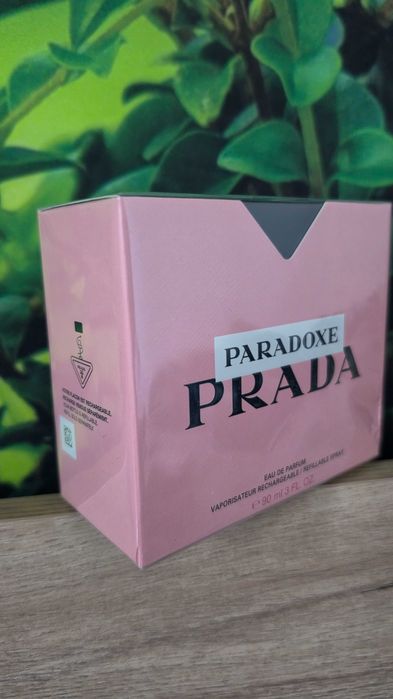 Apa de parfum Prada Paradoxe edp, dama, nou, sigilat, 90 ml, reincarcabil