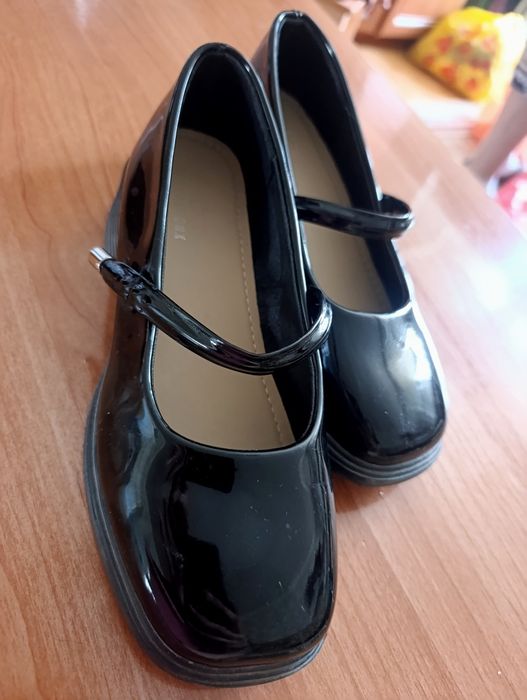 Туфли лакированные