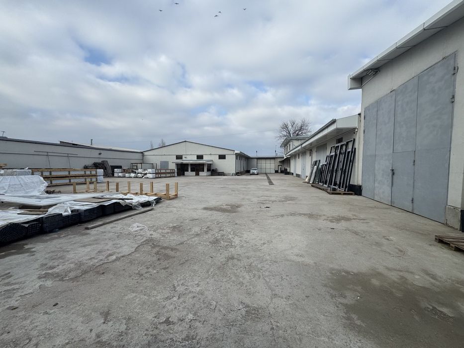 База с общей площадью 1.1 гектара. Кадастр. Келес корзинка.