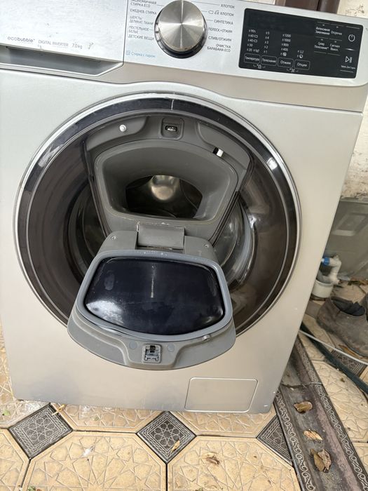 Продам стиральную машинку