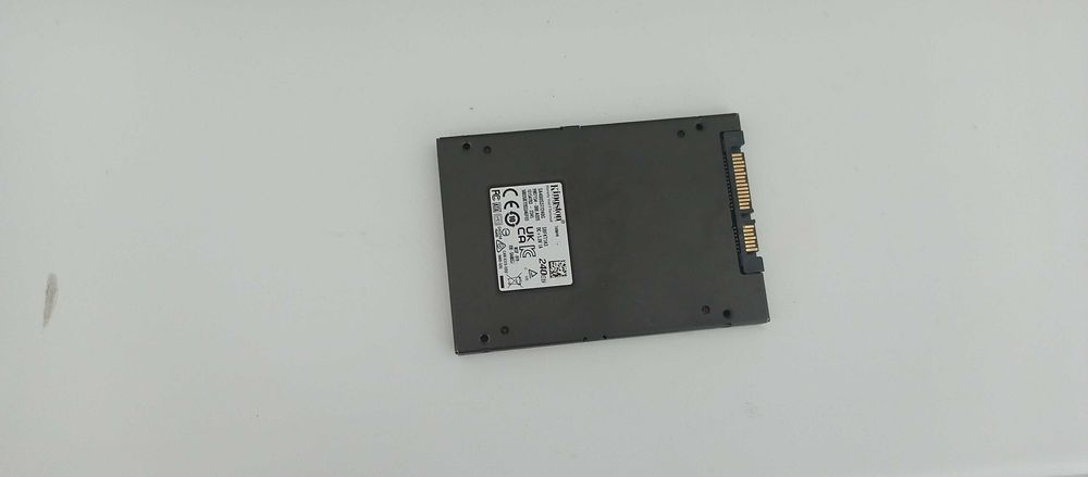 kingston 240gb не использованный