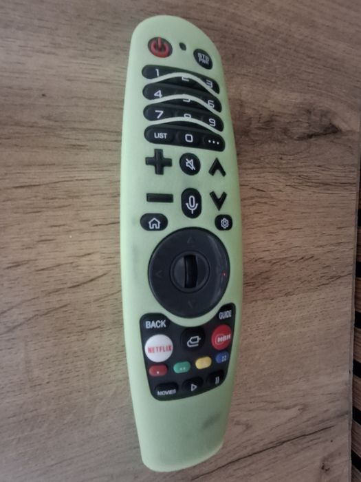 Продам тв смарт LG