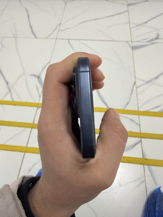 iphone 15 pro 128 gb 79%