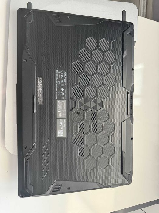 Asus Tuf A17 FA706