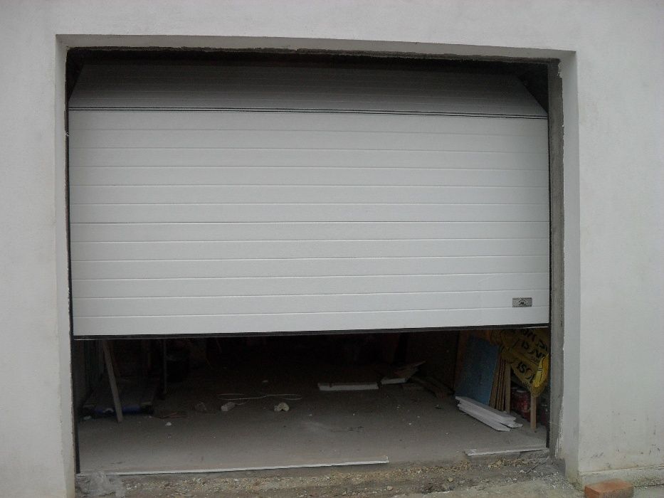 Usa sectionala izolata 2500/2000 cu Automatizare + 2 telecomenzi