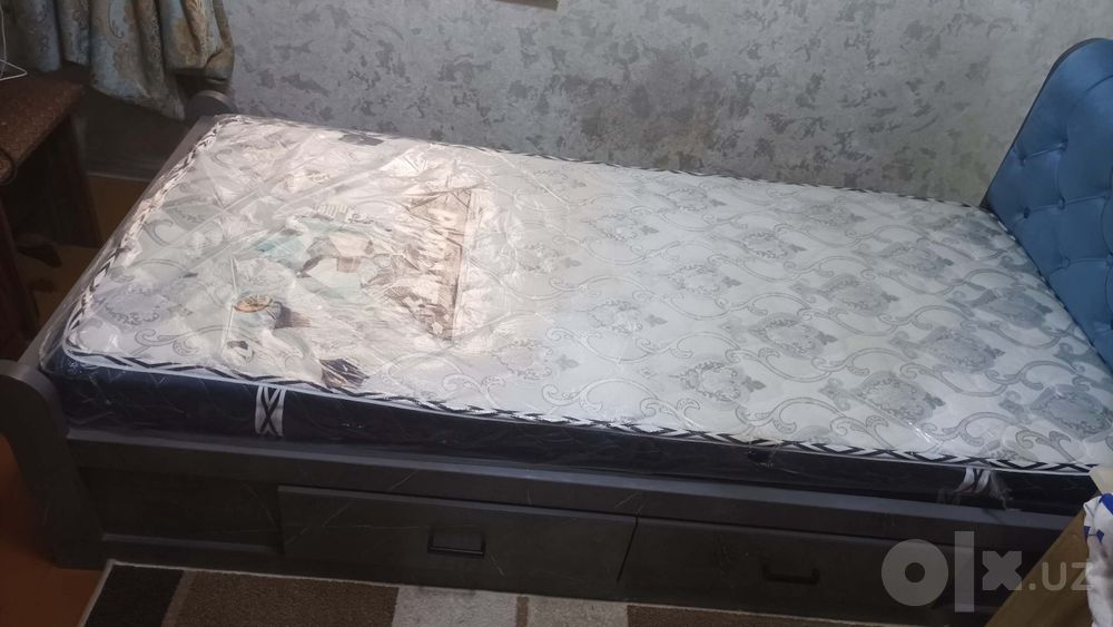 Диван сотилади сифати  а'ло