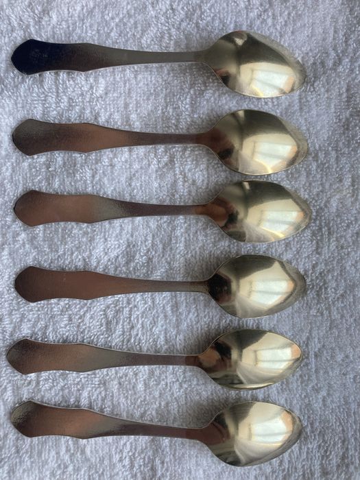 Продам набор мельхиоровых ложек