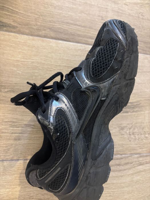 Adidasi Nike VRN 4 mărimea 43 (27.5 cm)