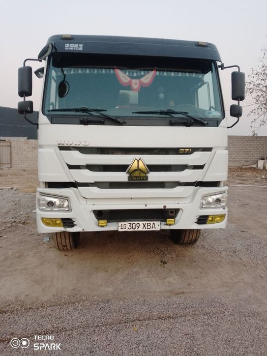 Хова самосвал сотилади