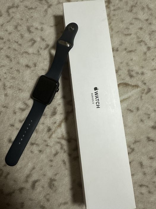 Продам apple watch 3 series