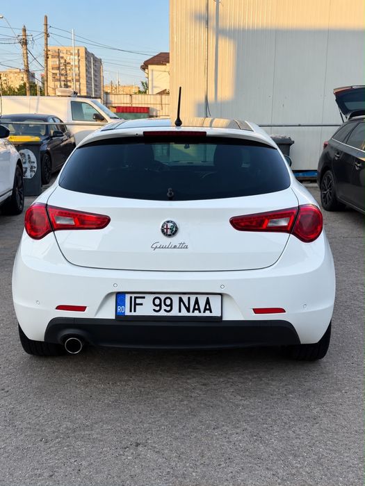 Alfa romeo giulietta 2012 cu trapa
