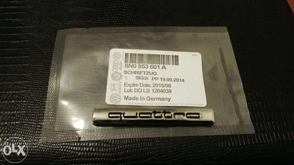 Emblema Audi Quattro (spate) crom/negru