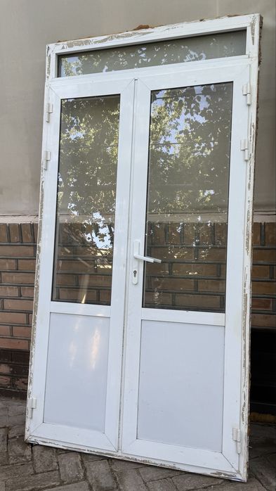Продается двери akfa