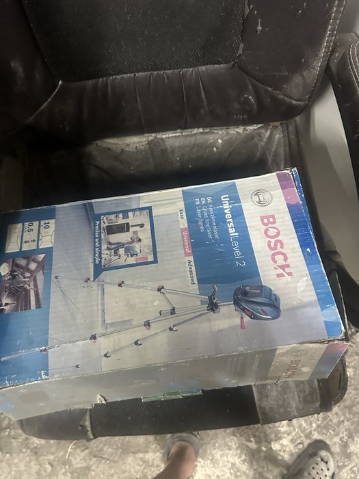 Продам лазерный уровень Bosh