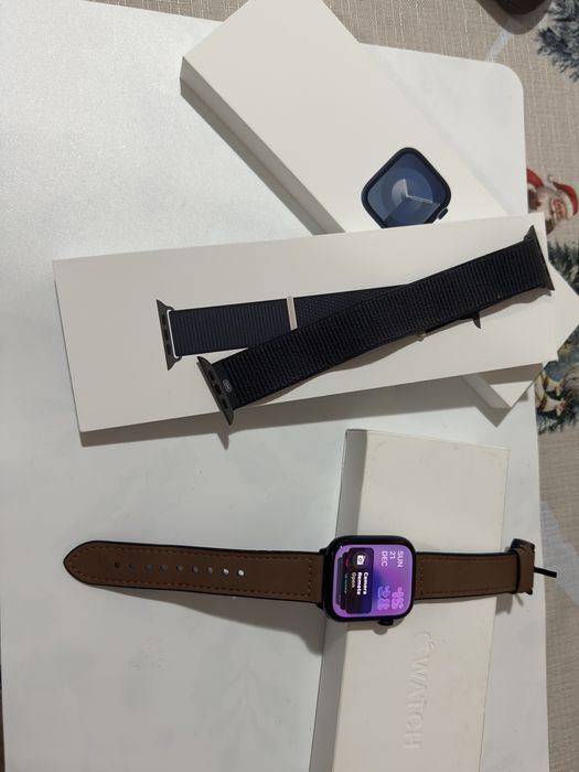 Смарт часовник Apple Watch series 9 /
