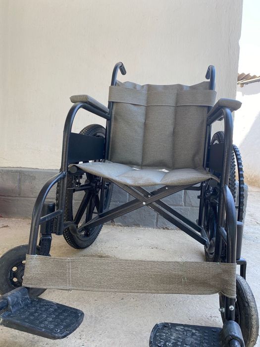 Инвалический коляска