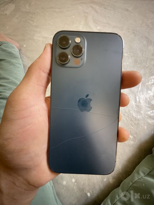 Iphone 12 pro blue