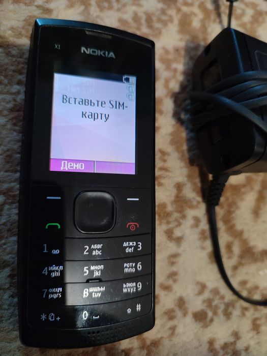 Телефон Nokia X1 в отличном состоянии