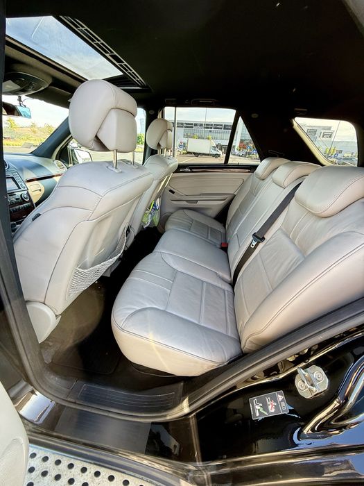Mercedes ML350 4Matic 2011 Airmatic V6