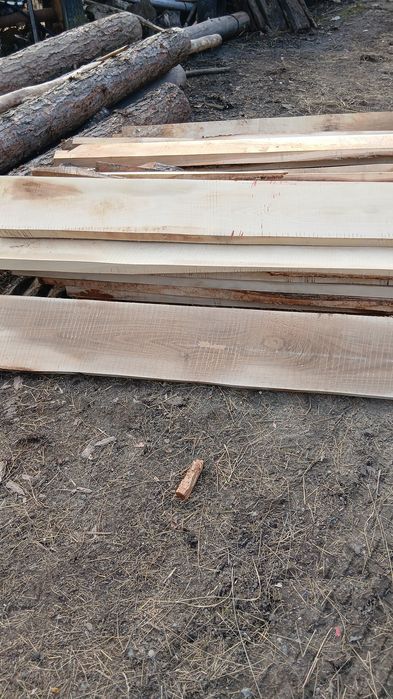 Vând posta de stejar