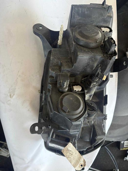 Far stanga Dacia Logan 2 2017-2020   260605665R Valeo