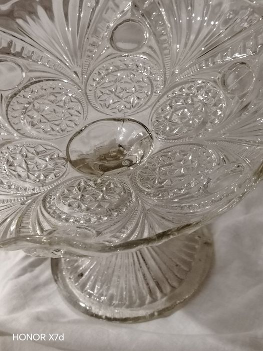 Хрустальная ваза.